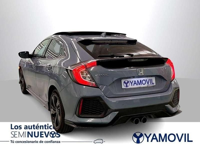 Usado Honda Civic Sport Plus 182 CV (133 kW) 2018 Gris Utilitario
