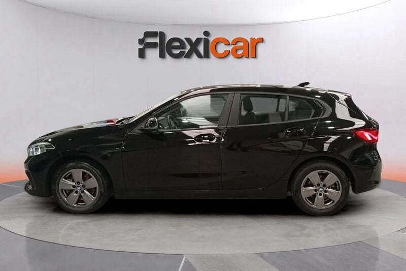 Usado BMW 118 141 CV (103 kW) 2021 Negro Utilitario