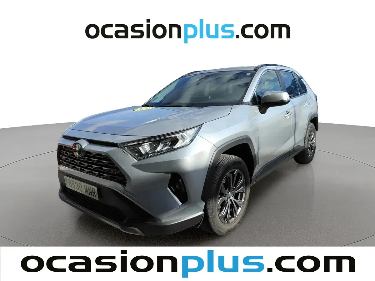 Käytetty Toyota RAV4 Hybrid Advance 218 HP (160 kW) 2024 Katumaasturi
