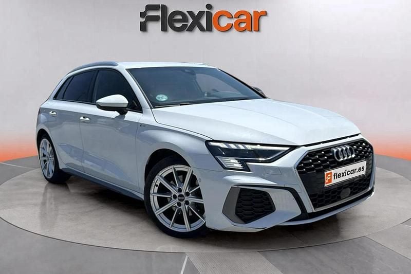 Usado Audi A3 S-Line 150 CV (110 kW) 2021 Blanco Berlina