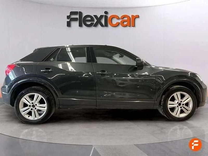 Usado Audi Q2 Advanced 150 CV (110 kW) 2023 Gris SUV