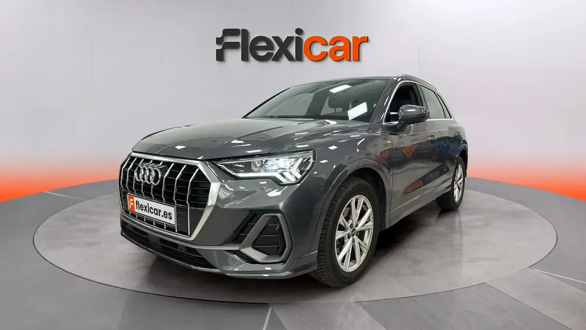 Usado Audi Q3 Premium 150 CV (110 kW) 2022 Gris SUV