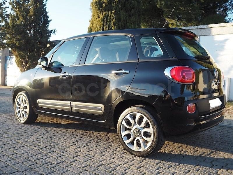 Usado Fiat 500L Lounge 120 CV (88 kW) 2016 Negro Monovolumen