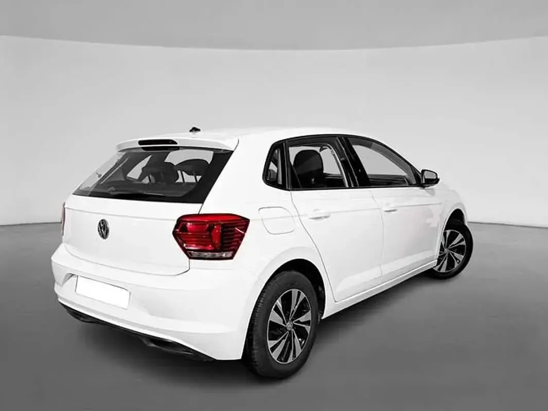 Usado VW Polo 95 CV (69 kW) 2023 Blanco Utilitario