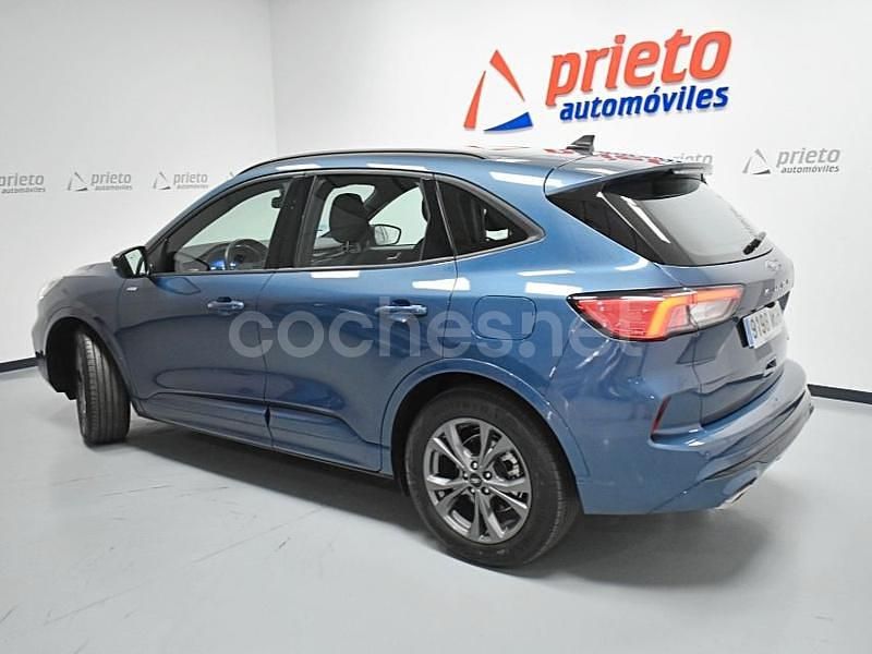 Usado Ford Kuga ST-Line 190 CV (139 kW) 2023 Azul SUV
