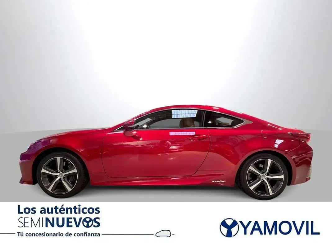 Usado Lexus RC300h Executive Line 223 CV (164 kW) 2018 Rojo Coupe