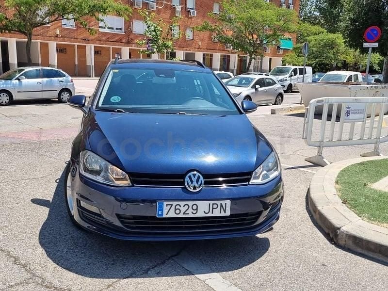 Usado VW Golf Alltrack 110 CV (80 kW) 2016 Azul Familiar