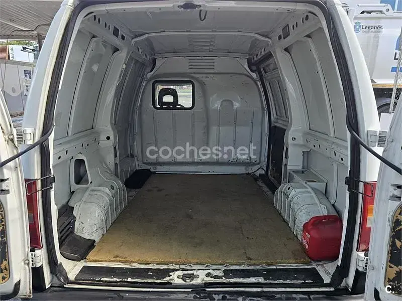Usado Citroën Jumpy 71 CV (52 kW) 2004 Blanco Monovolumen