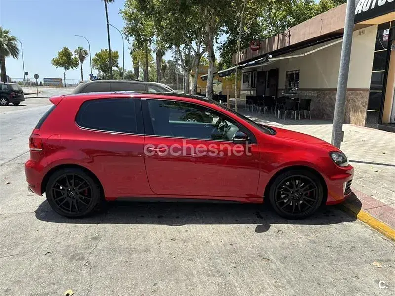 Usado VW Golf VI GTI 210 CV (154 kW) 2010 Rojo Berlina