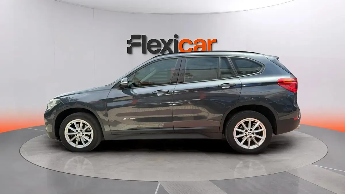 Usado BMW X1 116 CV (85 kW) 2018 Azul SUV