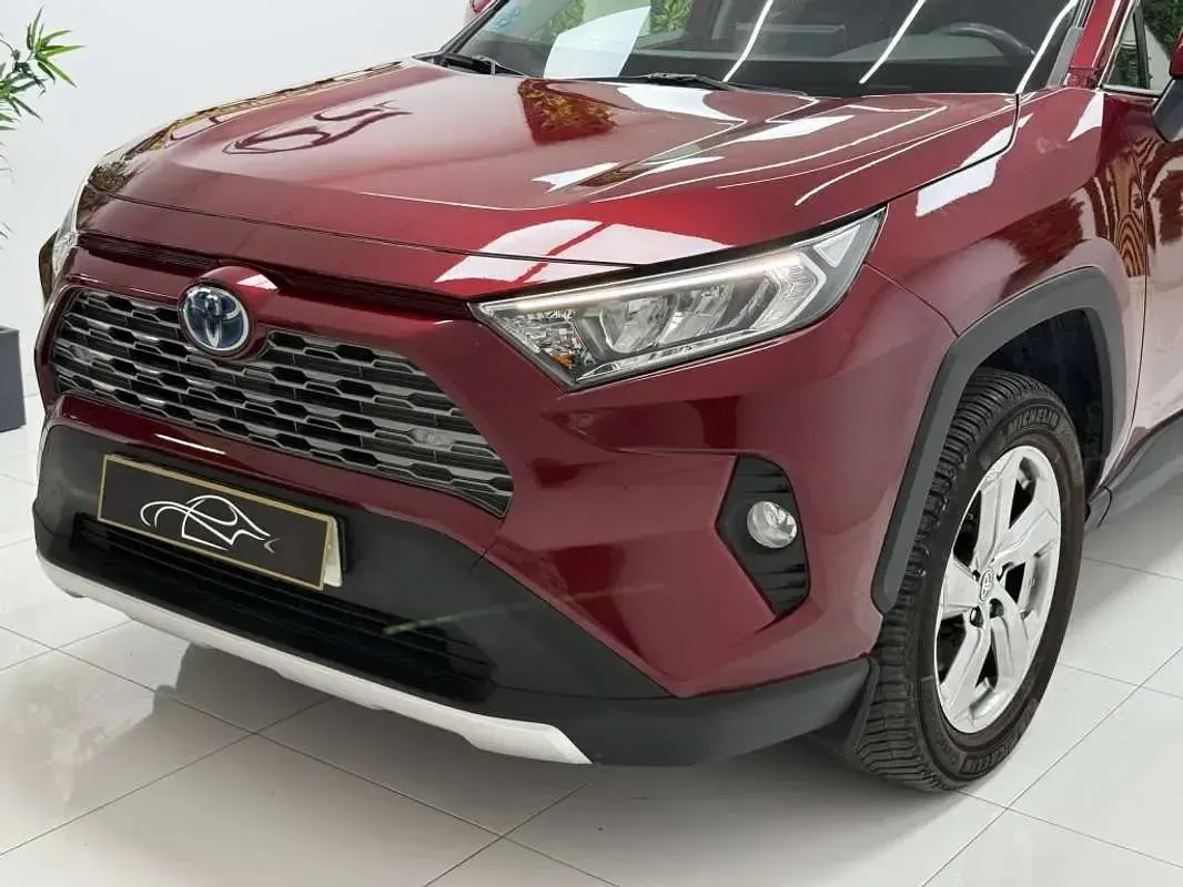 Usado Toyota RAV4 Hybrid Advance 218 CV (160 kW) 2021 Rojo SUV