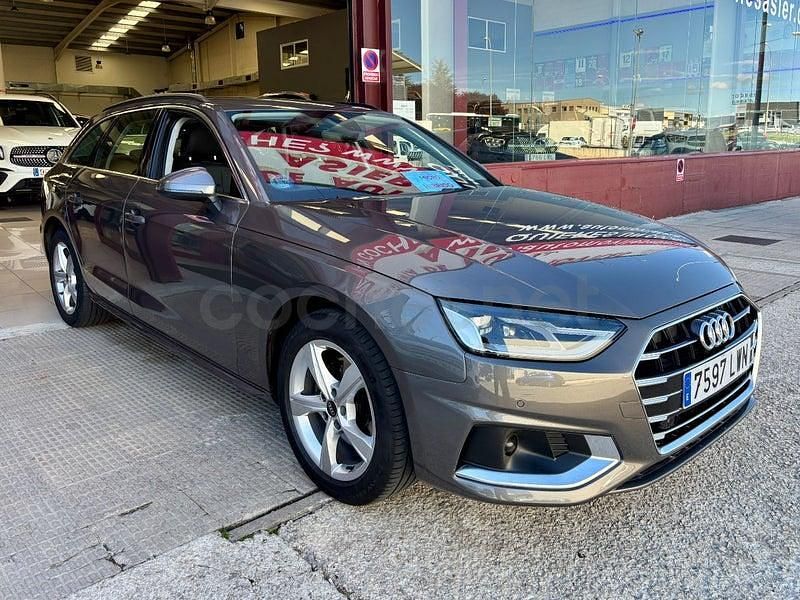 Usado Audi A4 Advanced Plus 163 HP (119 kW) 2022 Castanho Carrinha