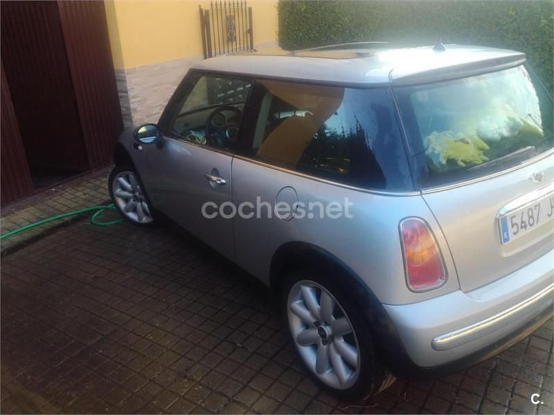 Usado Mini Cooper 156 CV (114 kW) 2024 Gris / plata Utilitario