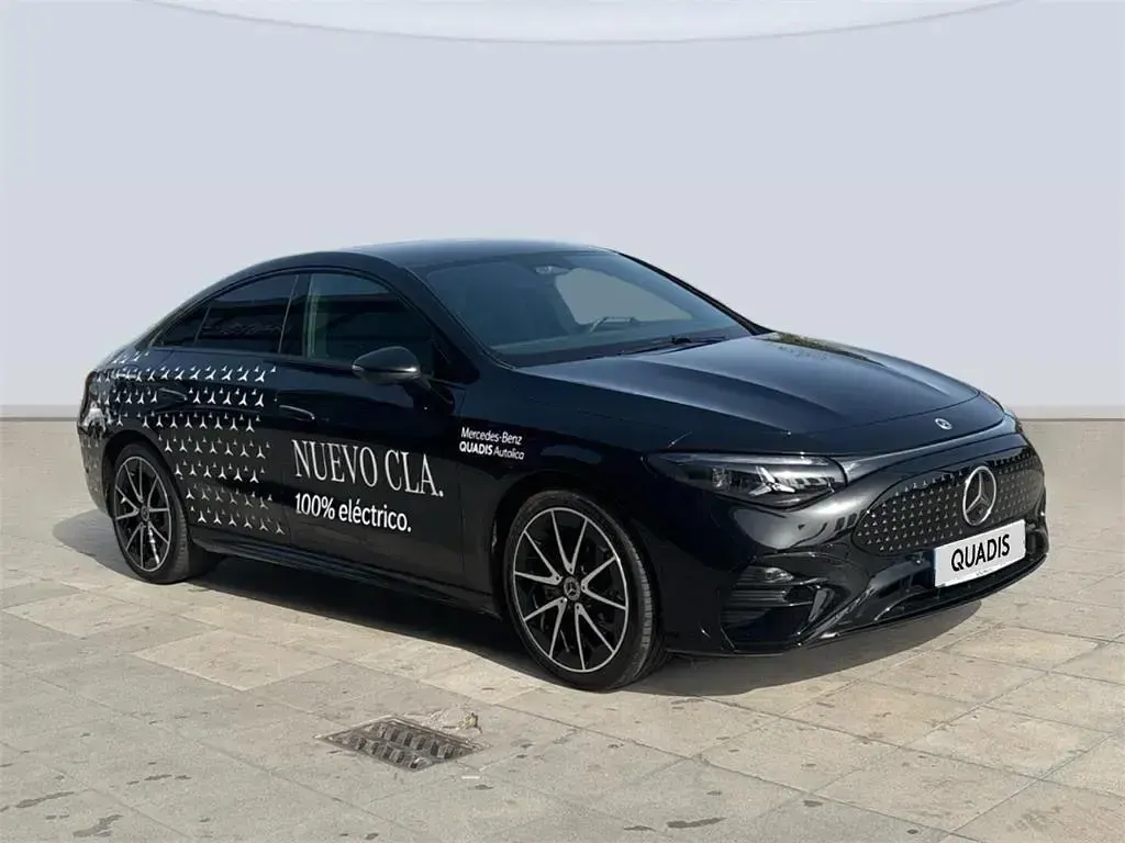 Nuevo Mercedes CLA 250+ 200 kW (272 CV) 2025 Negro noche Berlina
