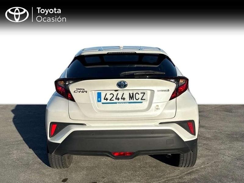 Usado Toyota C-HR Advance 122 CV (89 kW) 2022 Blanco SUV