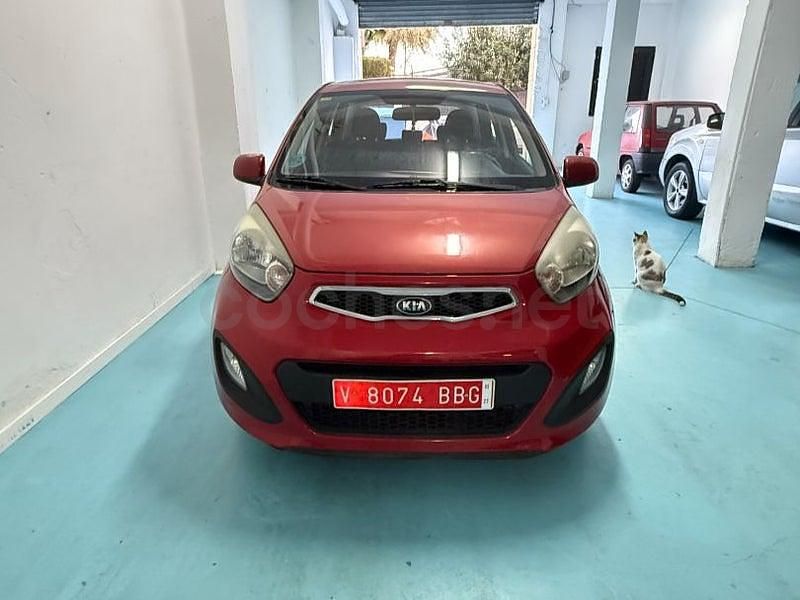 Usado Kia Picanto 69 CV (50 kW) 2014 Rojo Utilitario