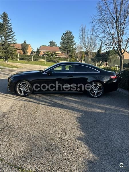 Usado Mercedes E220 194 CV (142 kW) 2019 Negro Coupe