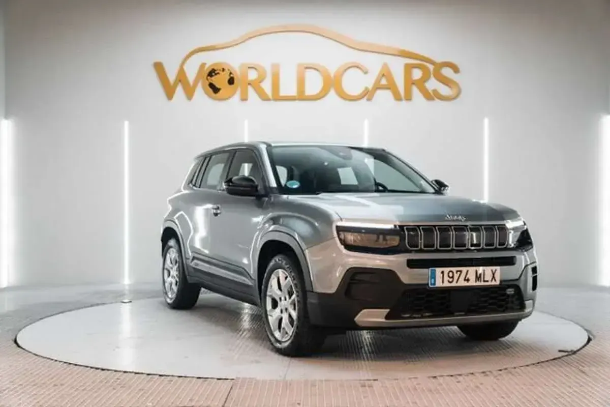 Usado Jeep Avenger Altitude 101 CV (74 kW) 2023 Gris SUV