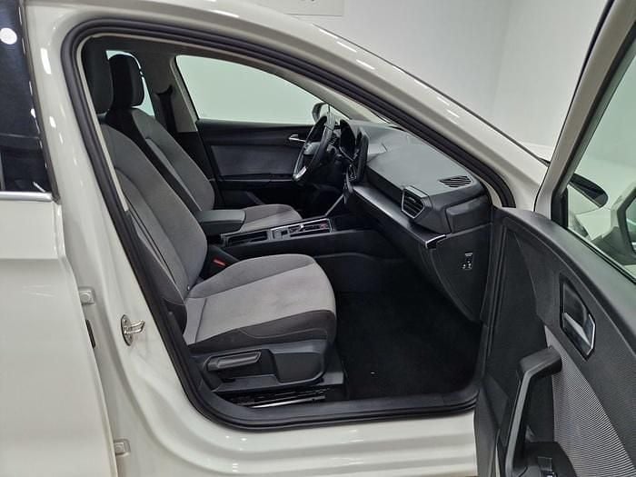 Usado Seat Leon Style 116 CV (85 kW) 2025 Blanco