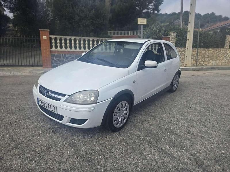 Usado Opel Corsa 90 CV (66 kW) 2007 Blanco Utilitario