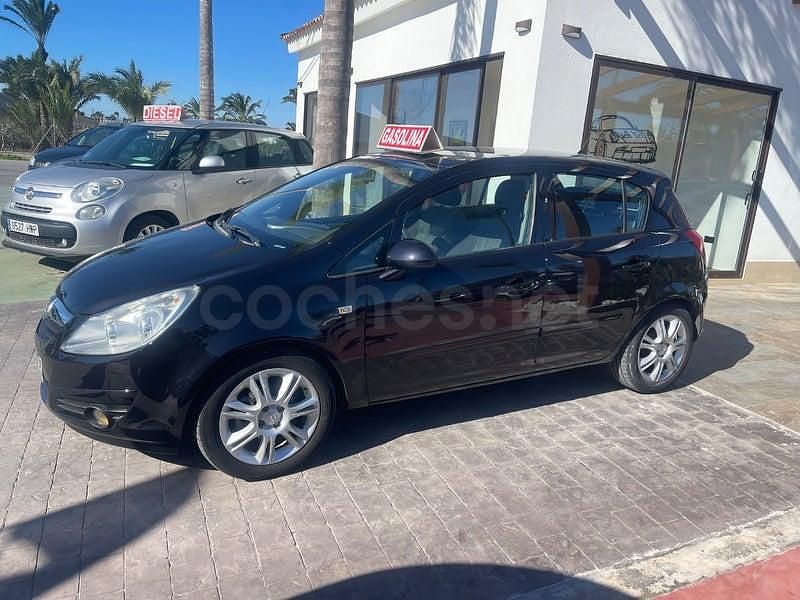 Usado Opel Corsa Enjoy 80 CV (58 kW) 2007 Negro Utilitario