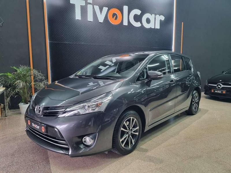 Gris Usado 2014 Toyota Verso Advance Monovolumen | 9990 € (Buen precio) - Imagen 1/4