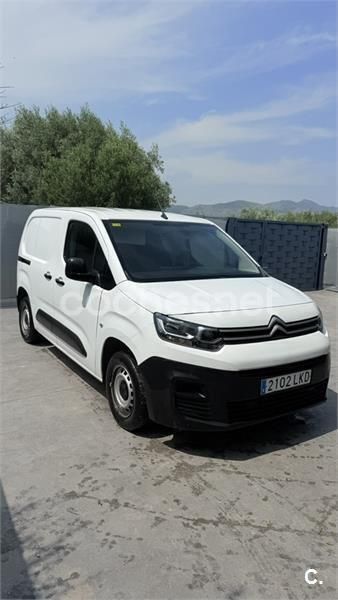 Blanco Usado 2020 Citroën Berlingo Live Monovolumen | 8300 € (Super precio) - Imagen 1/4