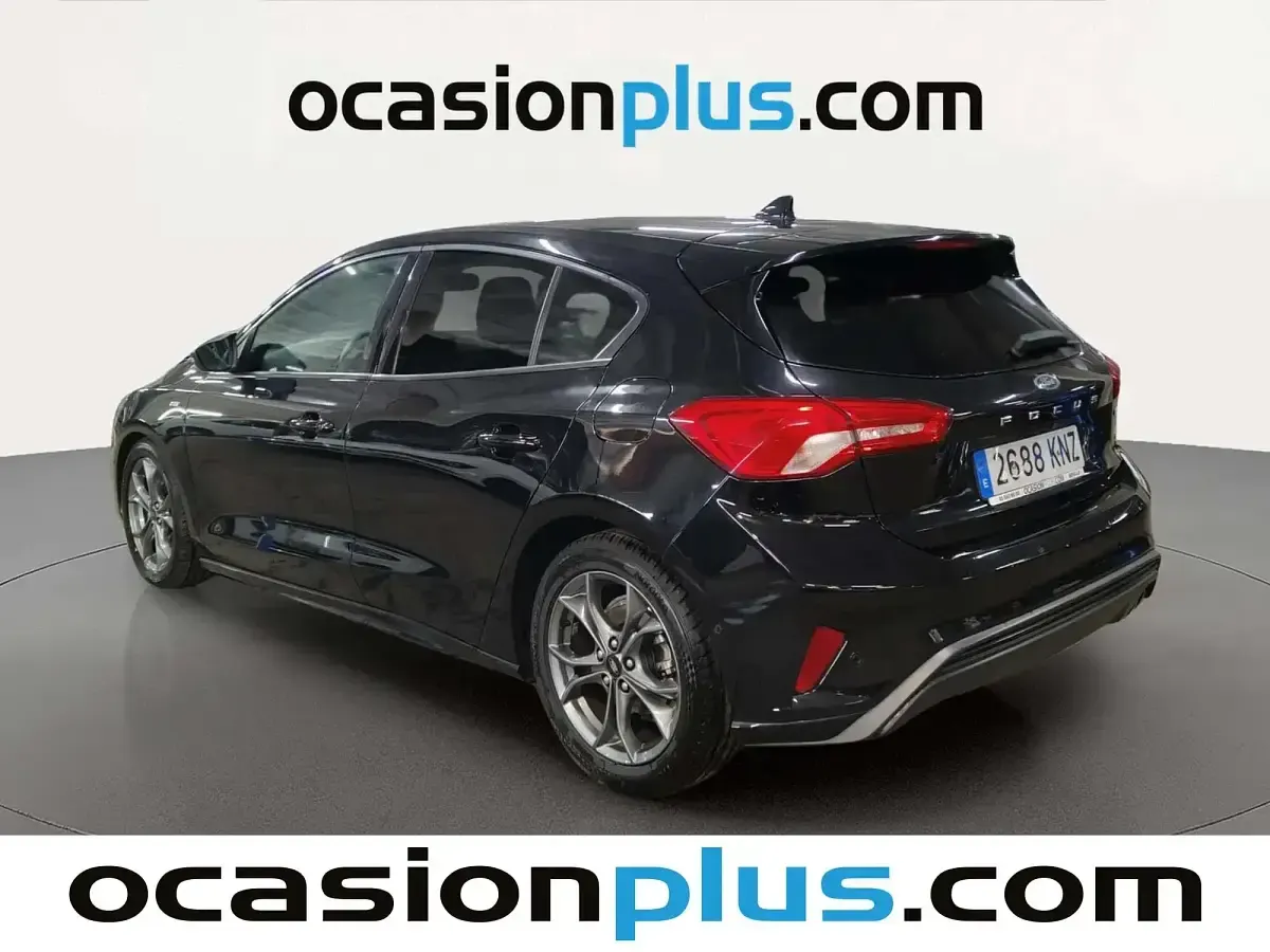 Usado Ford Focus ST-Line 120 CV (88 kW) 2018 Negro Berlina