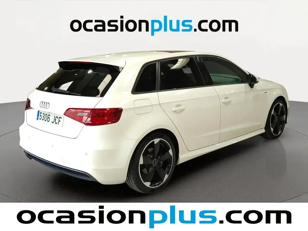 Usado Audi A3 S-Line 150 CV (110 kW) 2015 Blanco Utilitario