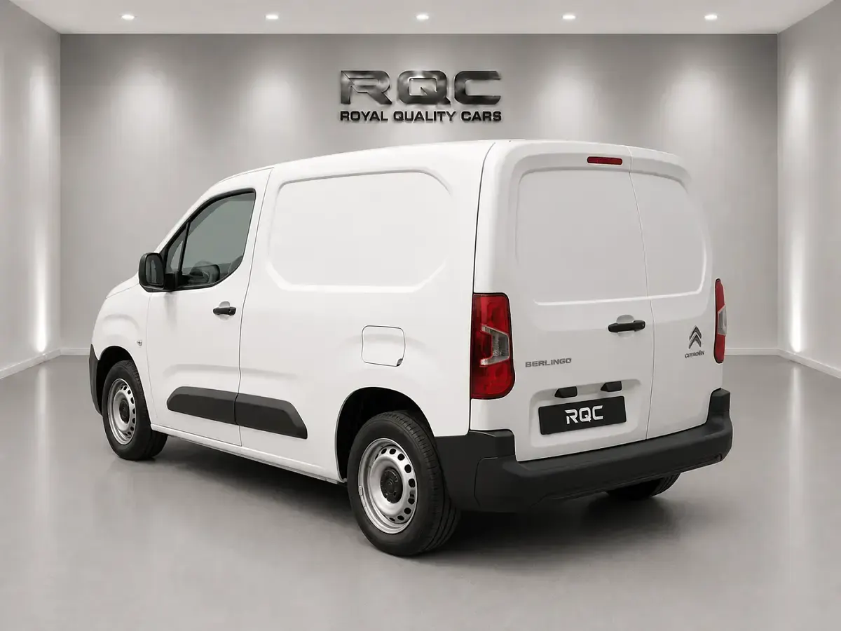 Usado Citroën Berlingo 100 CV (73 kW) 2022 Blanco Monovolumen