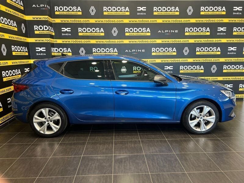 Usado Seat Leon FR 150 CV (110 kW) 2024 Azul Berlina