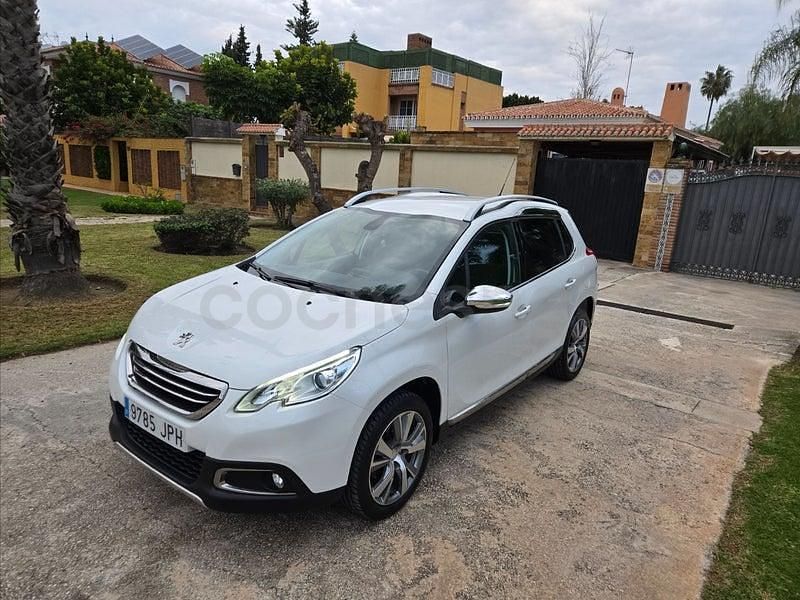 Usado Peugeot 2008 Active 100 CV (73 kW) 2016 Blanco SUV