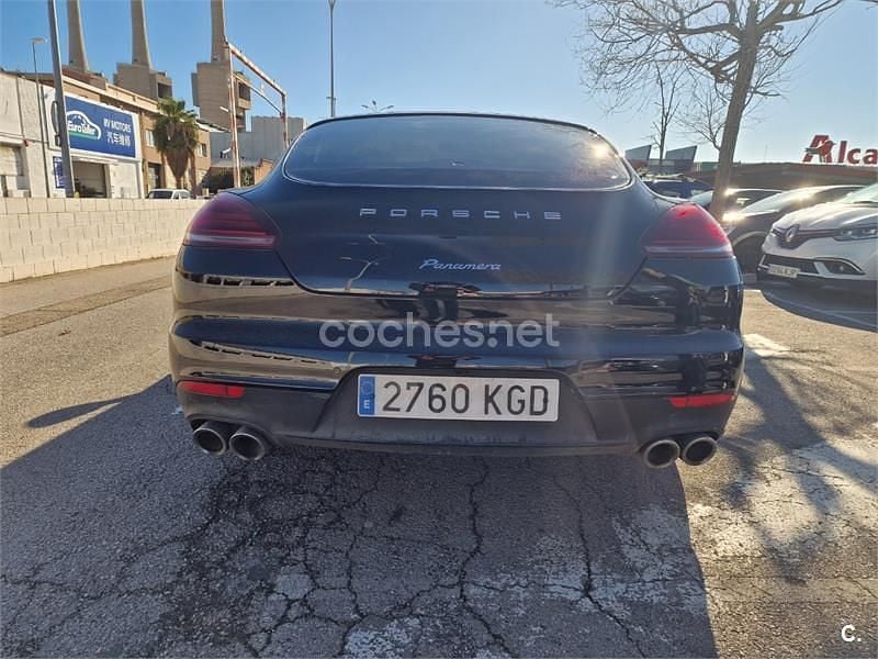 Usado Porsche Panamera 300 CV (220 kW) 2015 Negro Utilitario