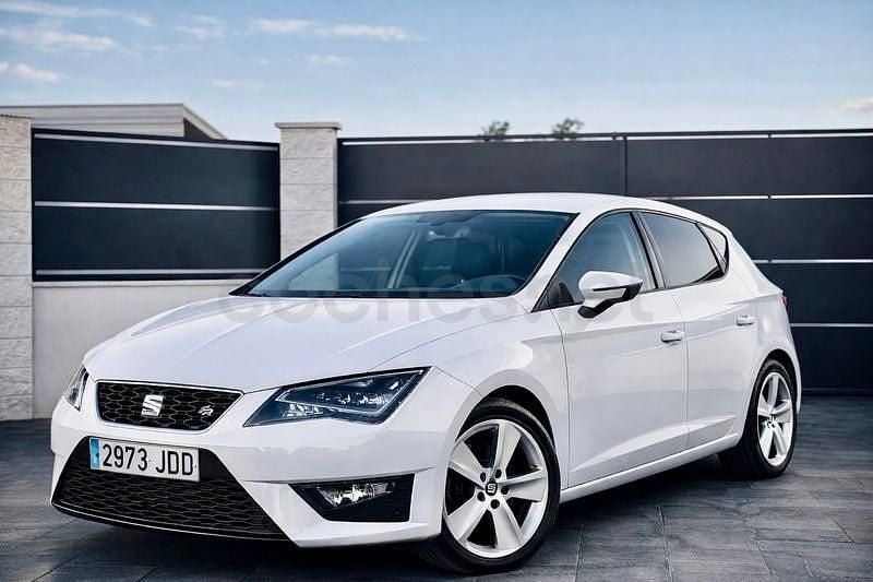 Usado Seat Leon FR 184 HP (135 kW) 2014 Branco Citadino