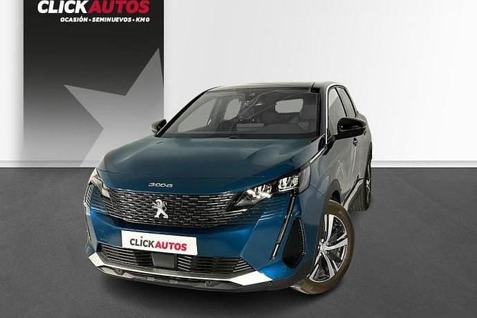 Usado Peugeot 3008 Allure 130 CV (95 kW) 2023 Gris SUV