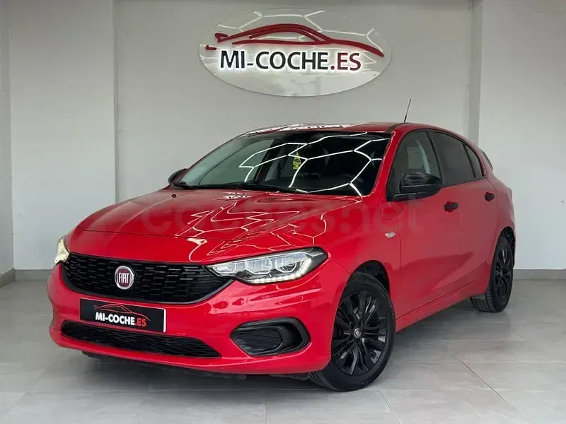 Usado Fiat Tipo Sport 95 CV (69 kW) 2019 Rojo Berlina