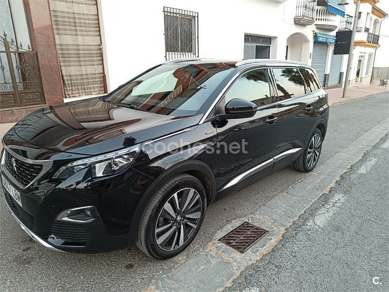 Usado Peugeot 5008 Active 130 CV (95 kW) 2019 Negro SUV