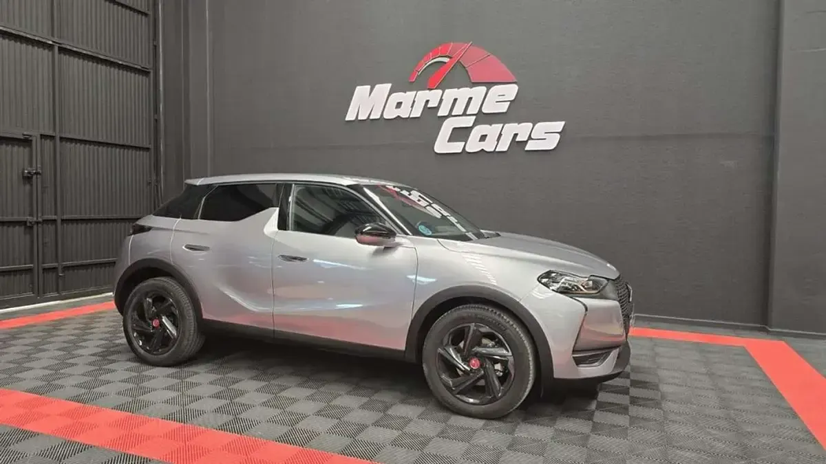 Usado DS Automobiles DS3 Performance Line Plus 129 CV (94 kW) 2023 Gris SUV