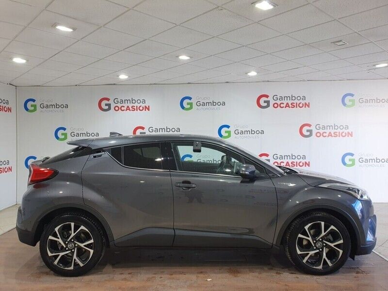 Usado Toyota C-HR Advance 122 CV (89 kW) 2018 Gris SUV