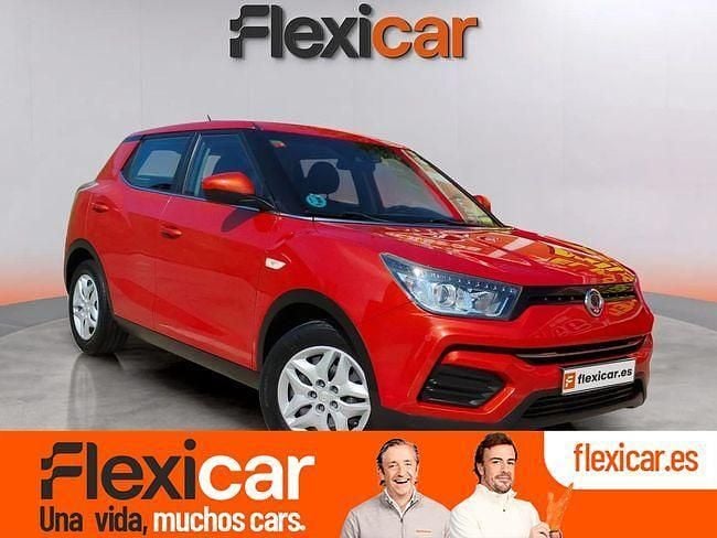 Naranja Usado 2019 Ssangyong (KGM) Tivoli SUV | 11.490 € (Buen precio) - Imagen 1/4