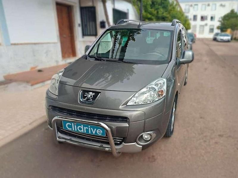 Usado Peugeot Partner Tepee Premium 110 CV (80 kW) 2009 Gris Monovolumen