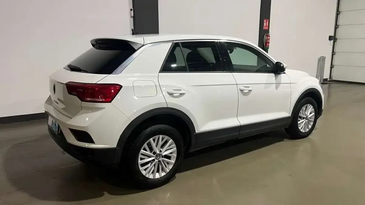 Usado VW T-Roc Edition 116 CV (85 kW) 2021 Blanco SUV
