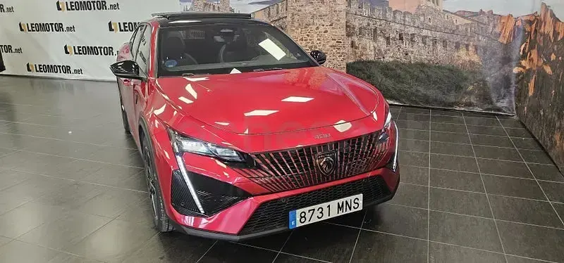 Usado Peugeot 408 GT GT 180 CV (132 kW) 2024 Rojo Berlina