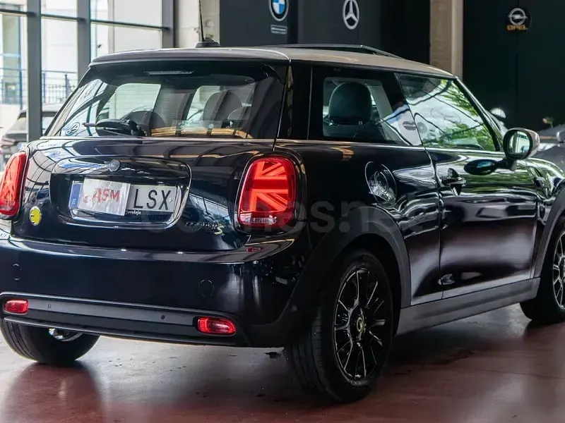 Usado Mini Cooper SE 135 kW (184 CV) 2021 Eléctrico Utilitario