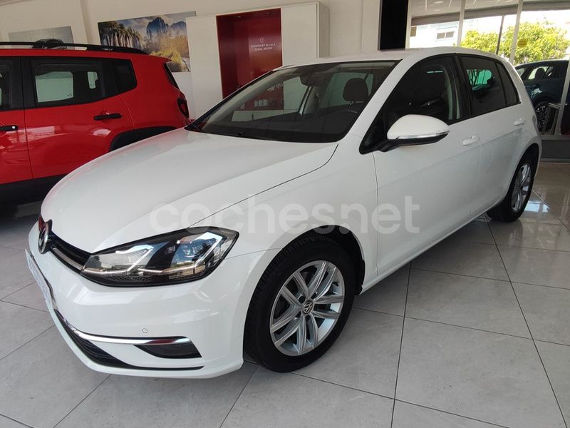 Blanco Usado 2018 VW Golf VII Advance Berlina | 15.995 € (Precio justo) - Imagen 1/4