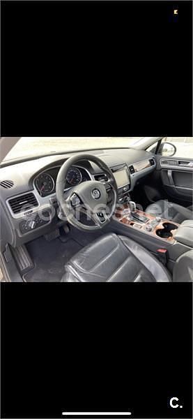 Usado VW Touareg 245 CV (180 kW) 2011 Negro SUV