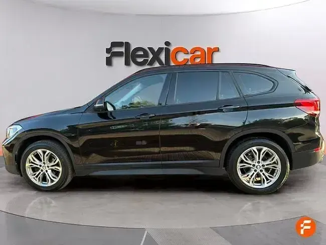 Usado BMW X1 116 CV (85 kW) 2020 Negro SUV
