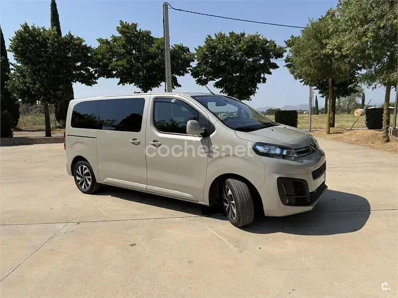 Usado Citroën Spacetourer Feel 150 CV (110 kW) 2016 Beige Monovolumen