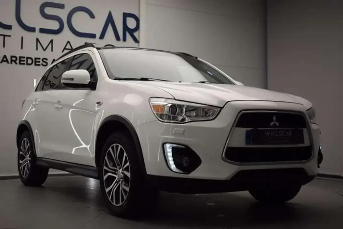 Usado Mitsubishi ASX Motion 114 CV (83 kW) 2016 Blanco SUV