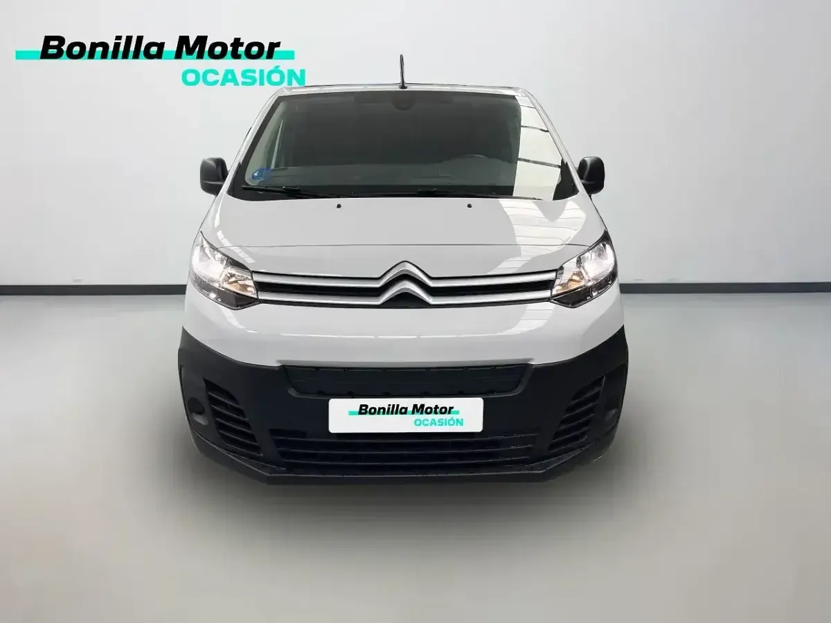 Usado Citroën e-Jumpy 100 kW (136 CV) 2024 Blanco Monovolumen